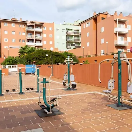 La Avenida Apartment *
